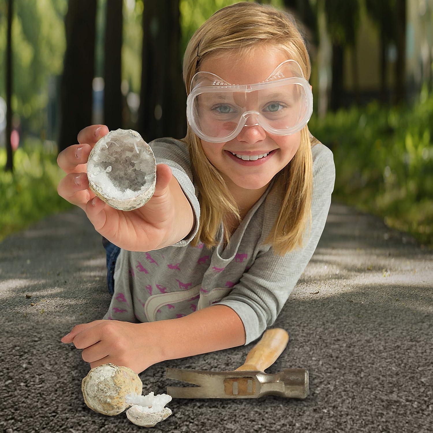 Break Your Own 25 Large (1″-3″) Premium Moroccan Geodes – Great Birthday Party Favors and a Fun Family Activity, Includes Safety Goggles